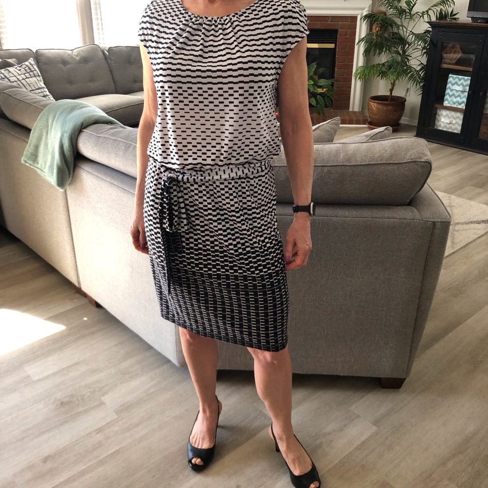 Guess Dress Size 6